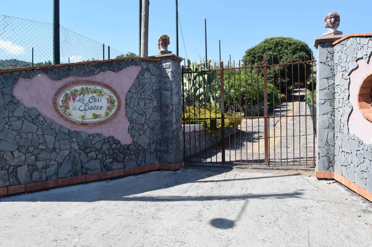Le Case Di Bacco Santa Venerina Exterior photo